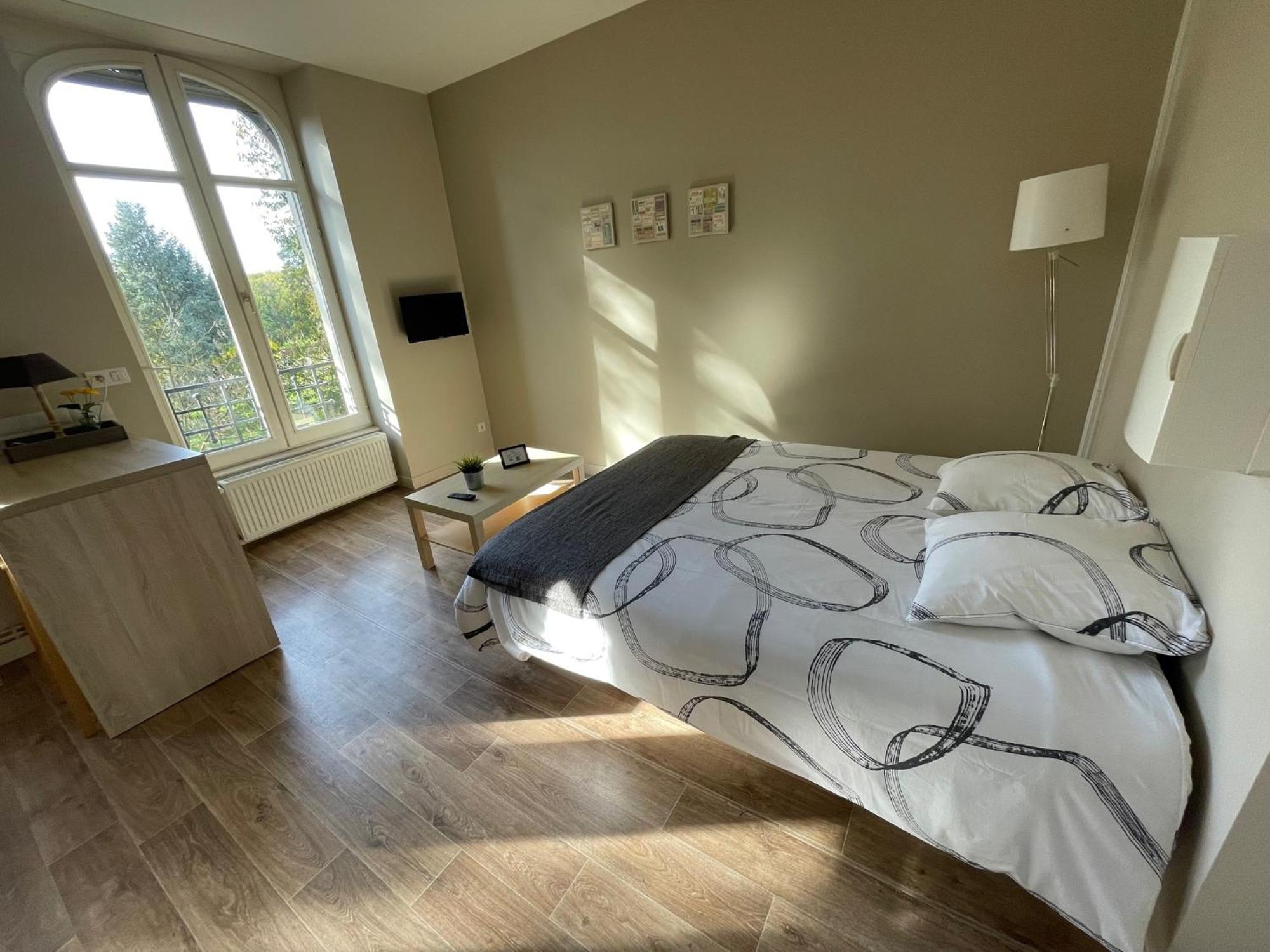 Appartment Les Suites Du Parc Besancon Phòng bức ảnh
